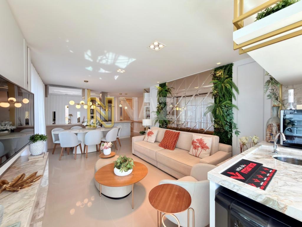 Apartamento 3 Dormitórios
