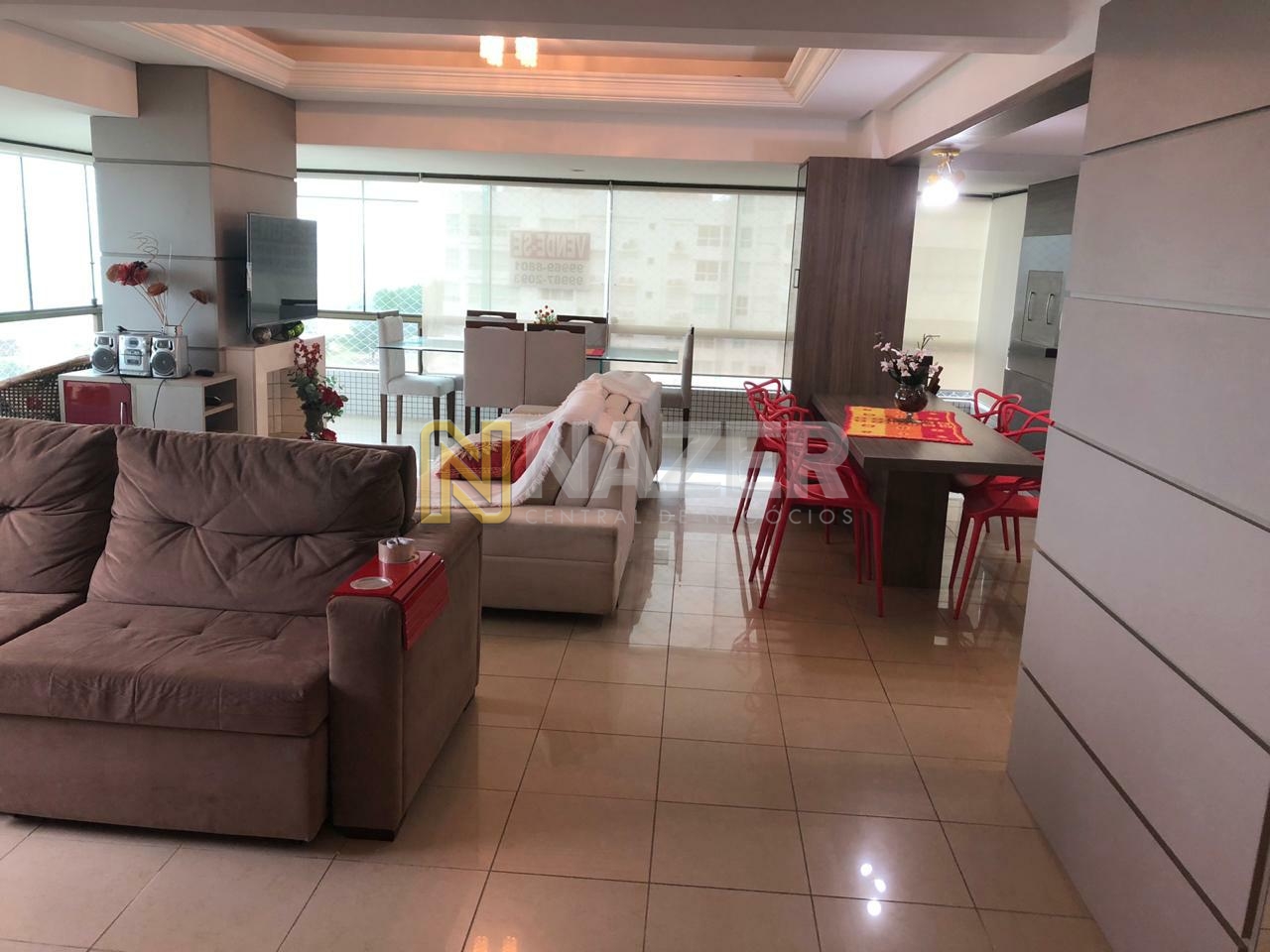 Apartamento 3 Dormitórios