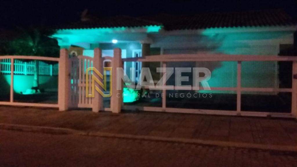 Casa 4 Dormitórios