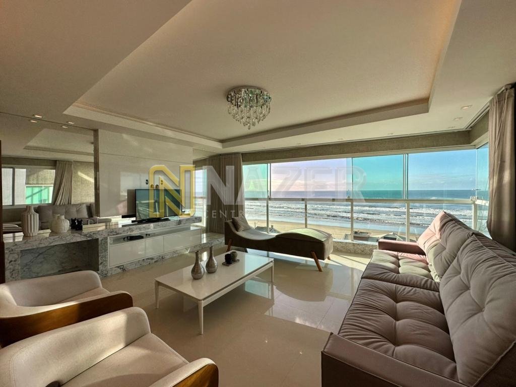Apartamento 4 Dormitórios