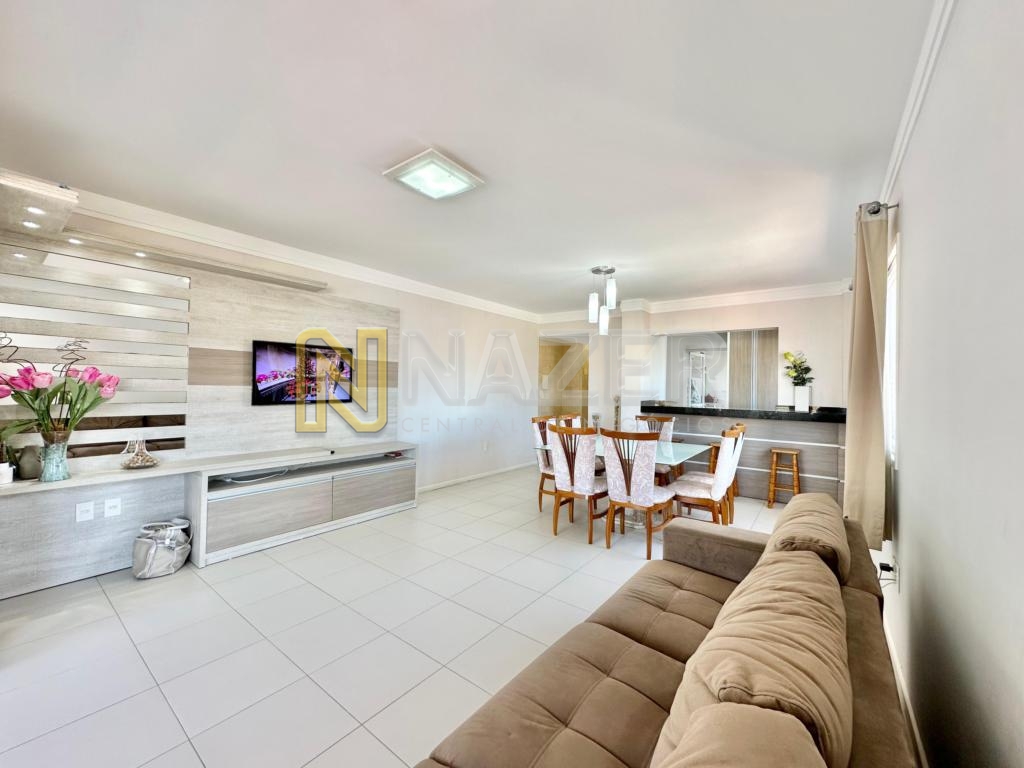 Apartamento 3 Dormitórios