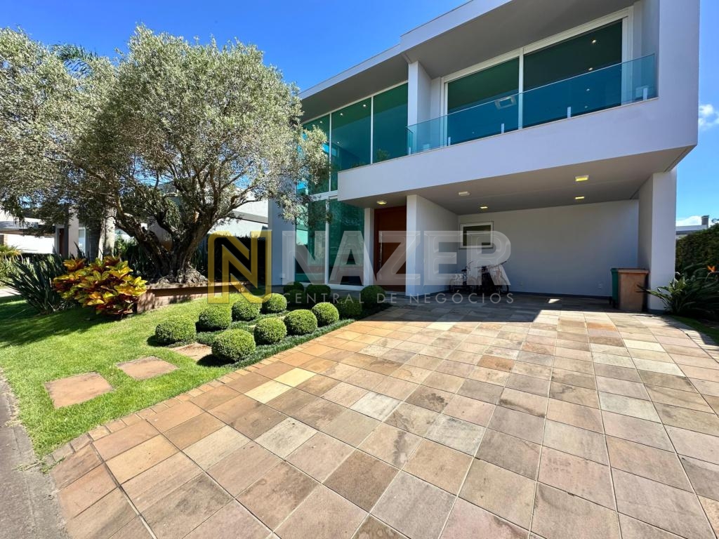 Casa em Condomínio