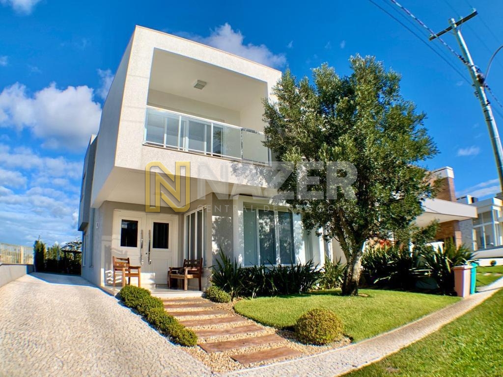 Casa em Condomínio
