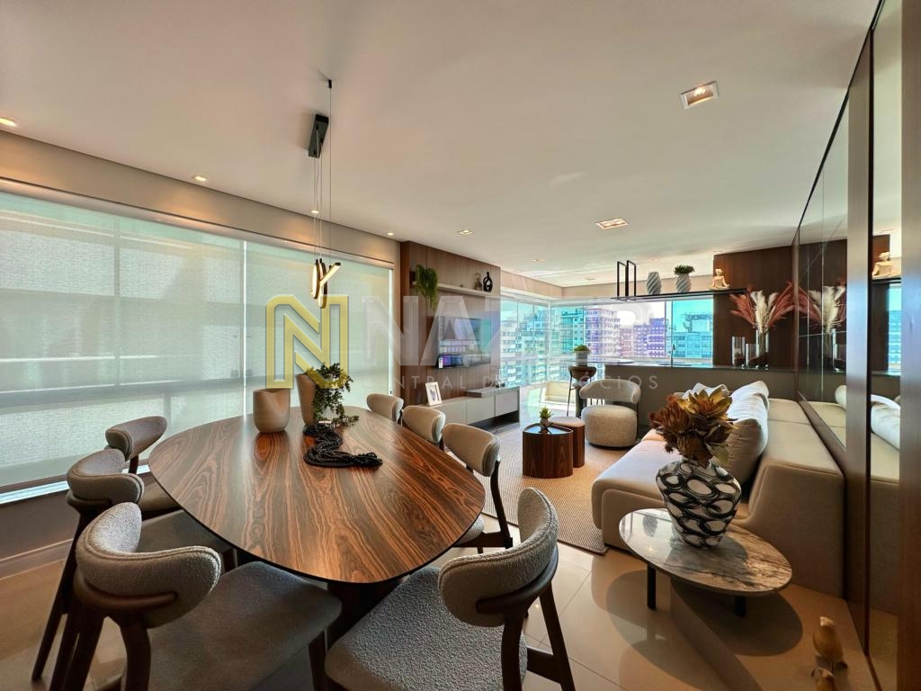 Apartamento 3 Dormitórios