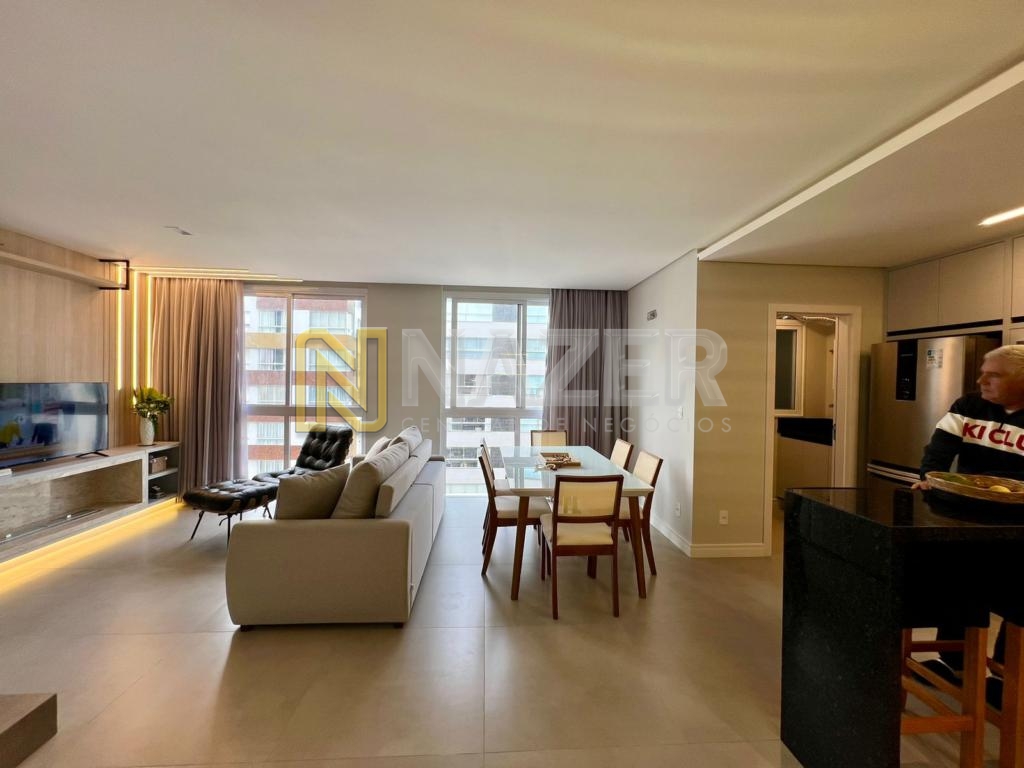 Apartamento 3 Dormitórios