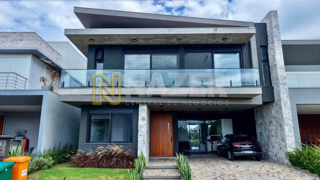 Casa em Condomínio