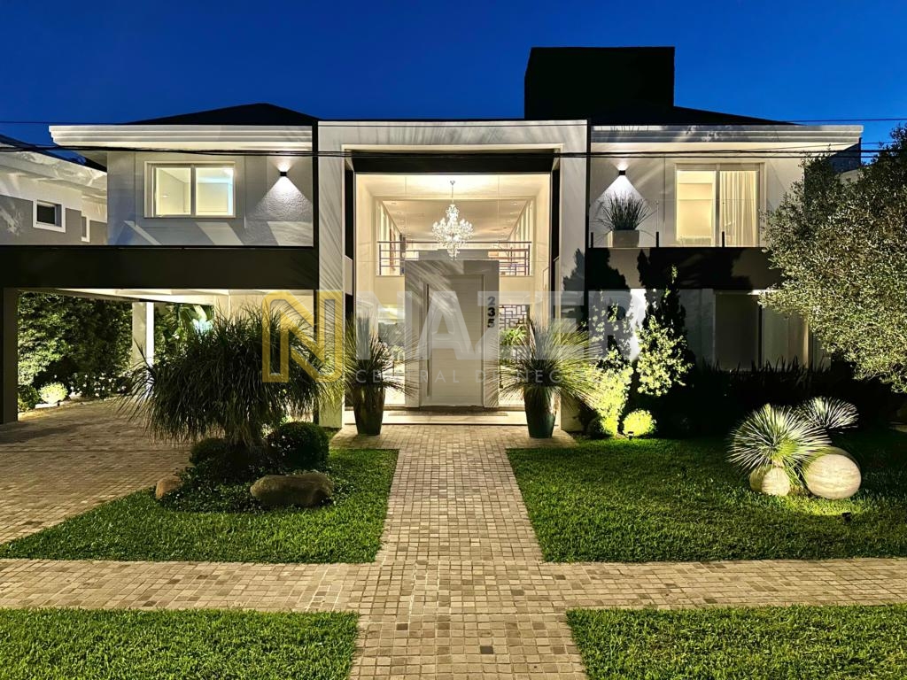 Casa em Condomínio
