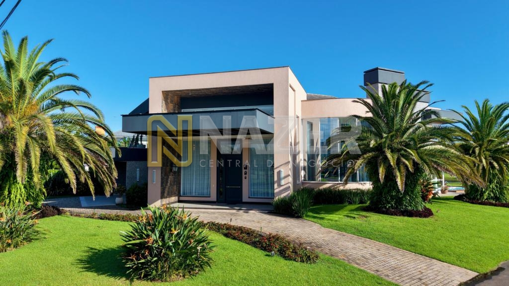 Casa em Condomínio