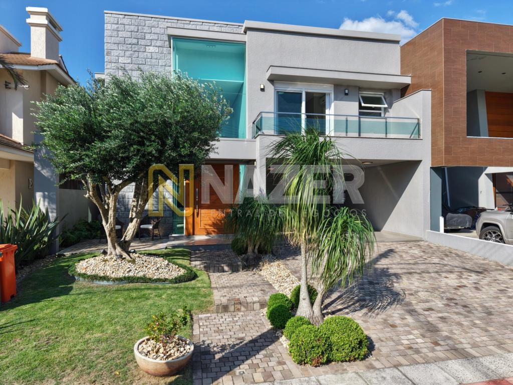 Casa em Condomínio