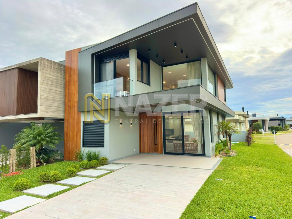 Casa em Condomínio