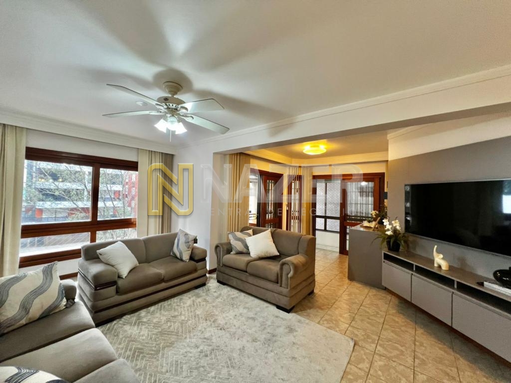 Apartamento 3 Dormitórios