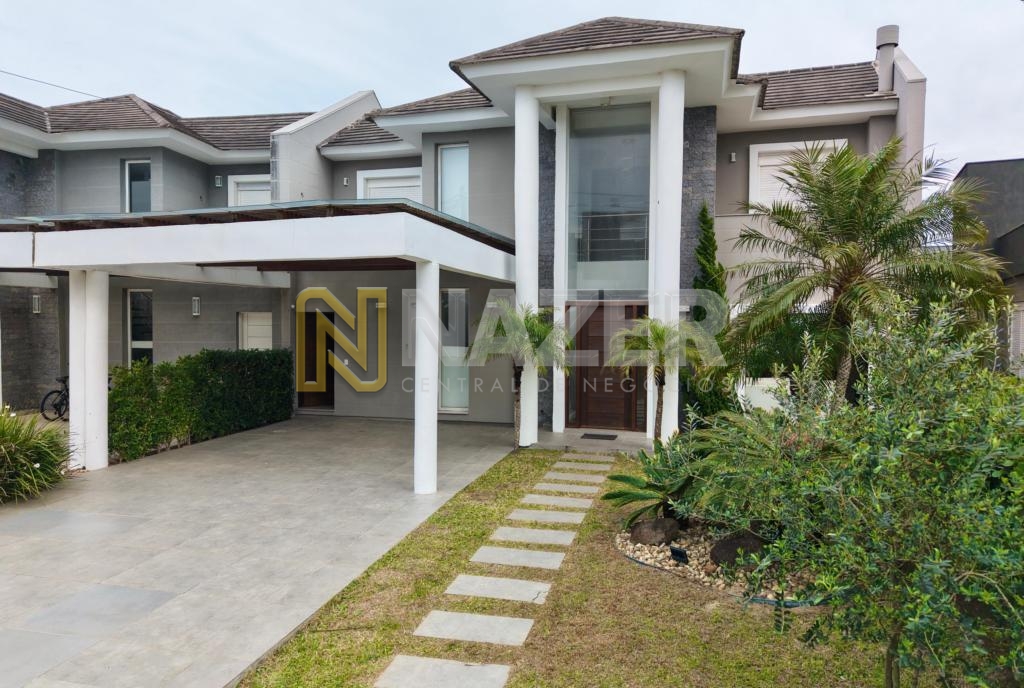 Casa em Condomínio