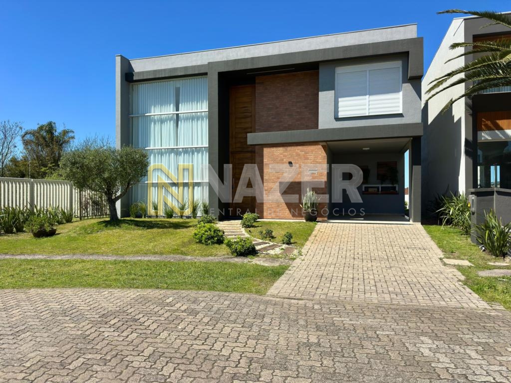 Casa em Condomínio
