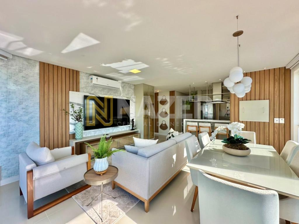 Apartamento 3 Dormitórios