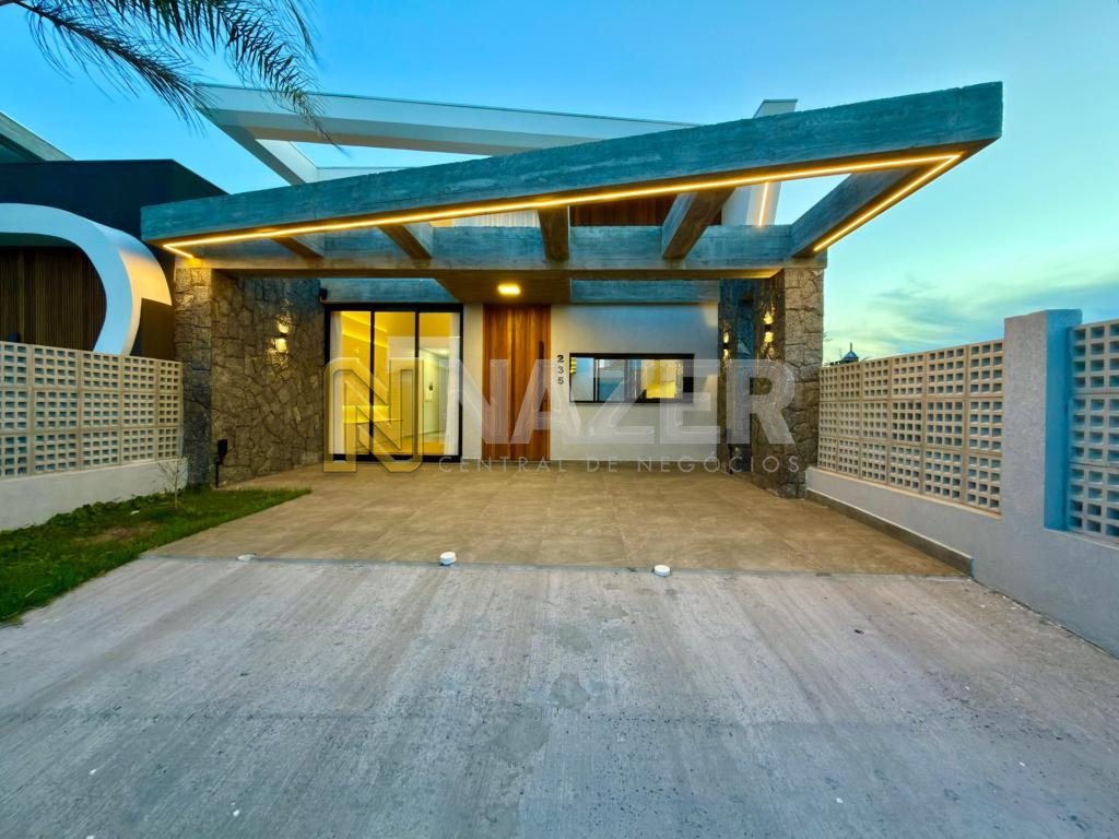 Casa 3 Dormitórios