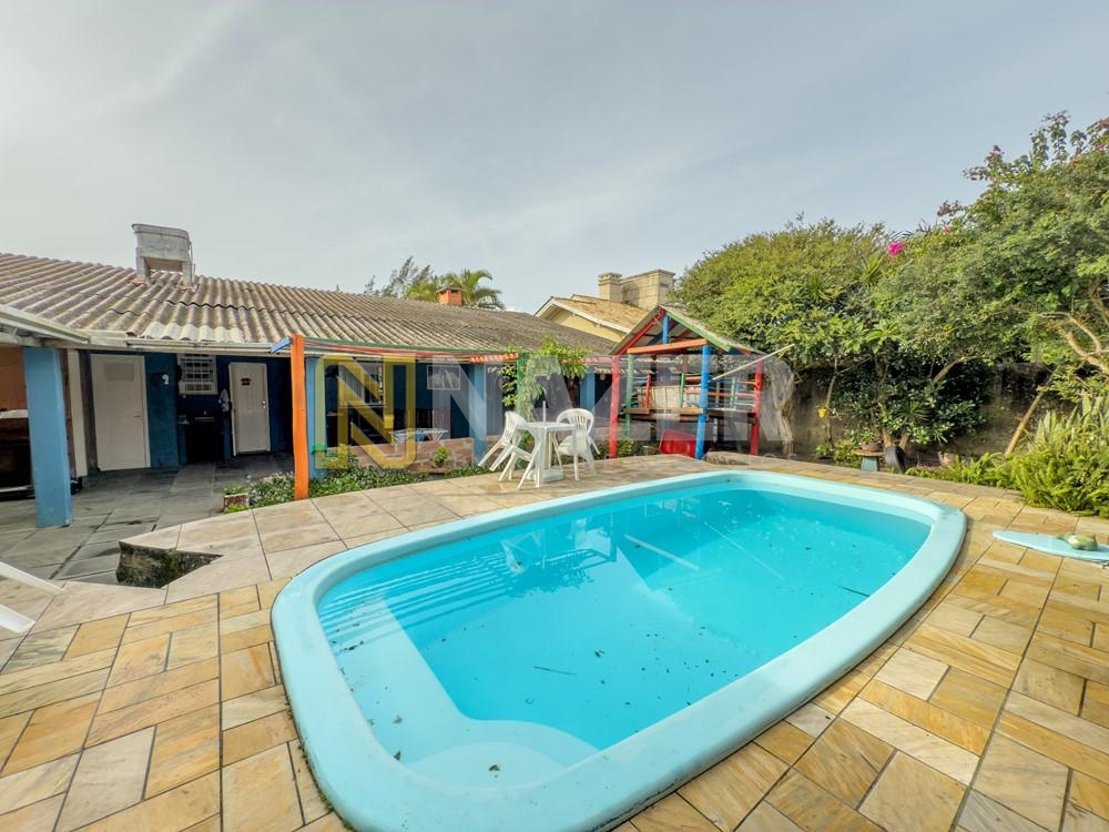 Casa 3 Dormitórios