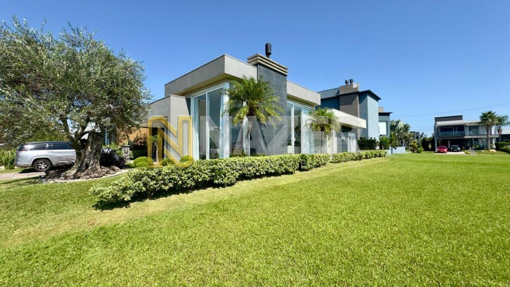 Casa em Condomínio