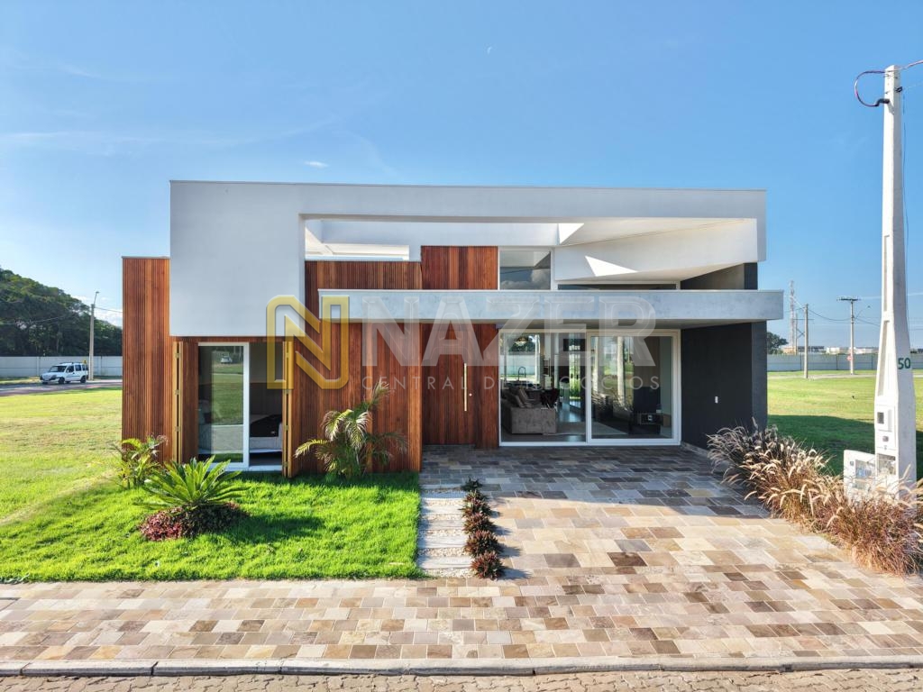 Casa em Condomínio