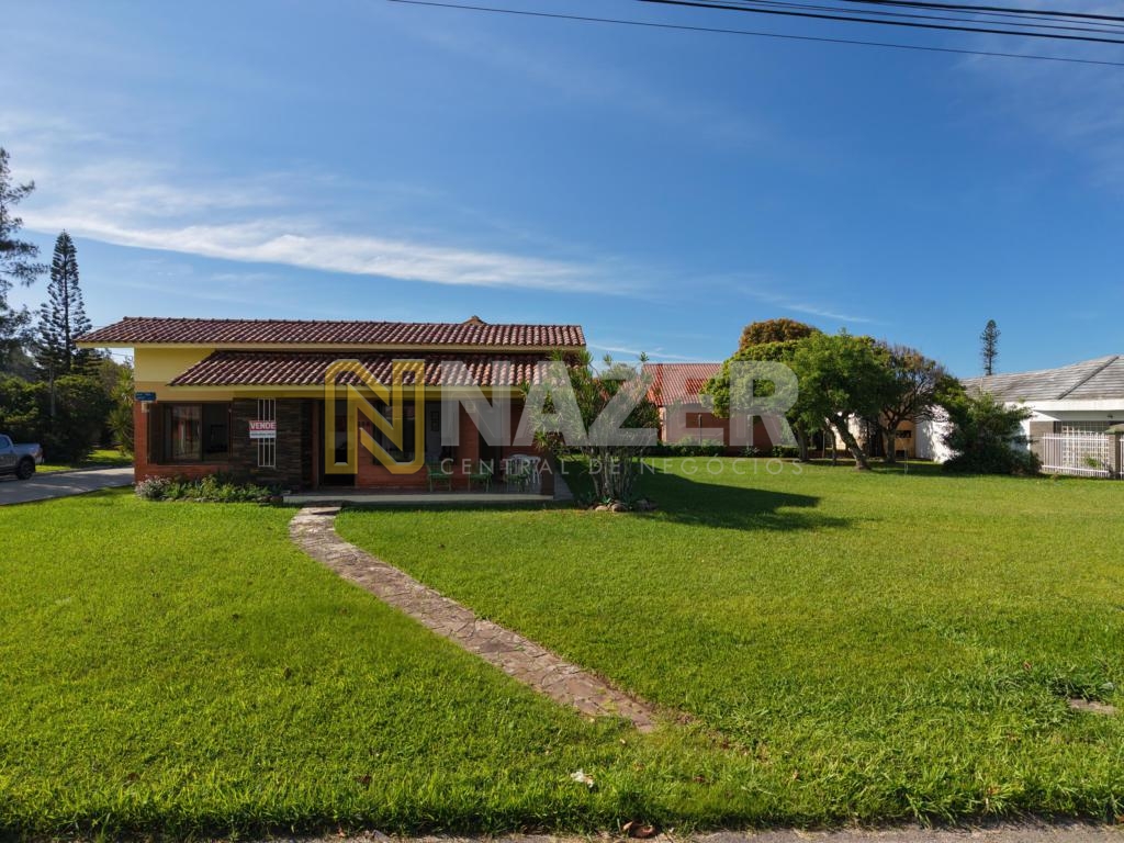 Casa 4 Dormitórios
