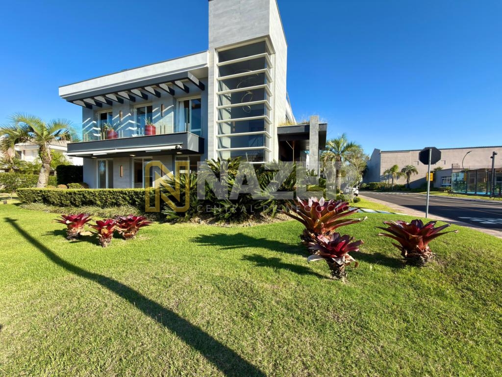 Casa em Condomínio