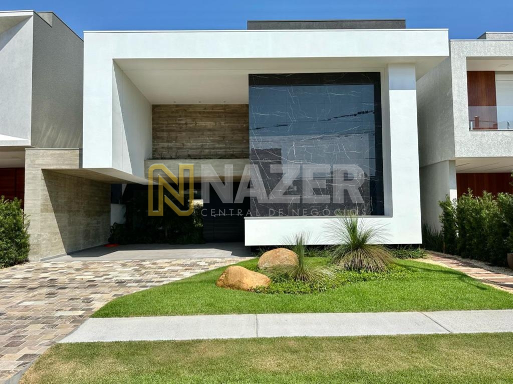 Casa em Condomínio