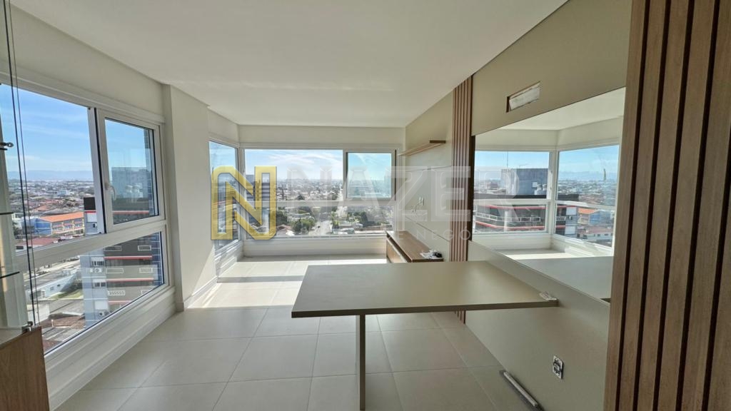 Apartamento 3 Dormitórios