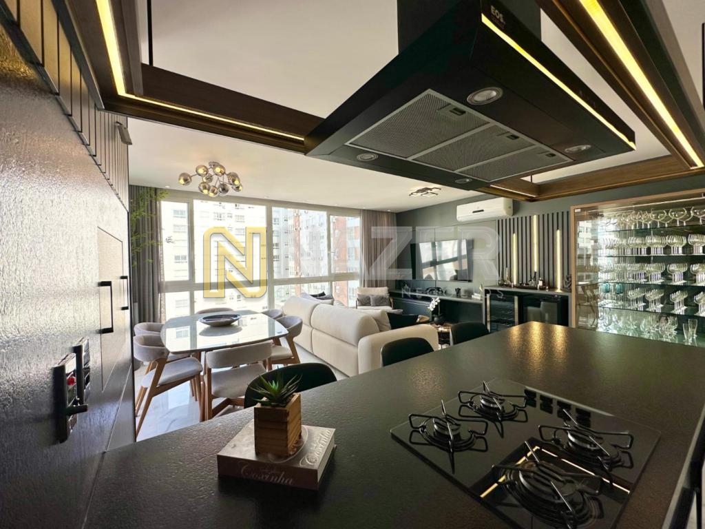 Apartamento 3 Dormitórios