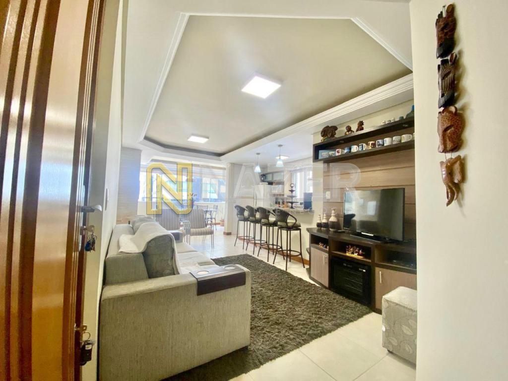 Apartamento 3 Dormitórios