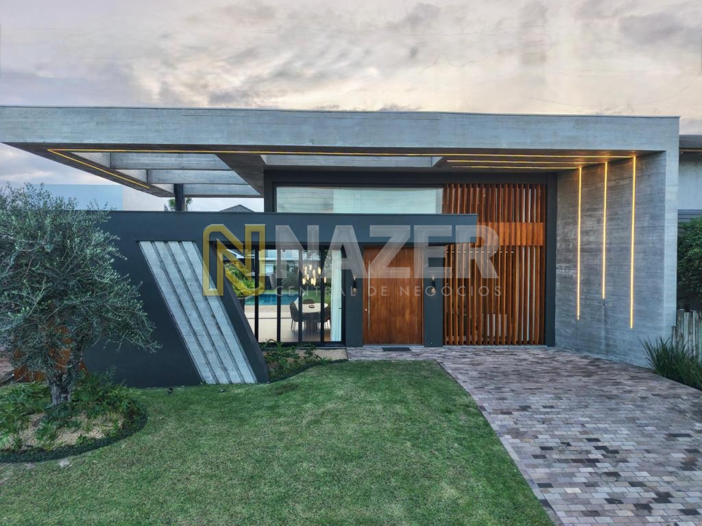 Casa em Condomínio
